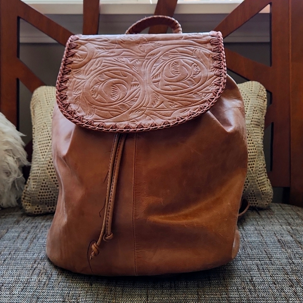The Sak | Teak Leaf Embossed Huntley Leather Backpack